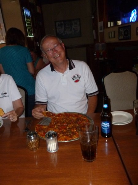 Billies Bistro Happy Hour June 2014 013